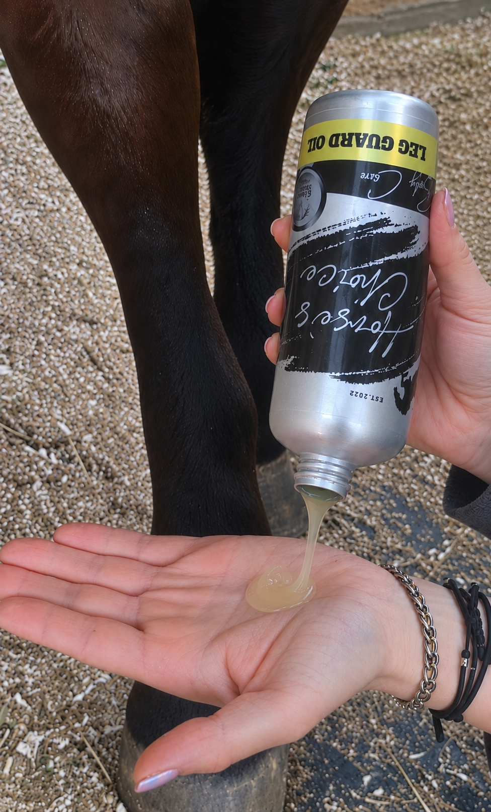 Leg Guard Oil Horse`s Choice - Image 2